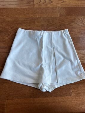 Blue Blush soft white Cream Women's Skort with Front Overlay Pleat
